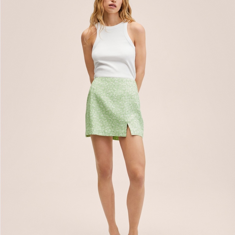 NWT Mango|| Green and White Floral Mini Skirt MSRP $50